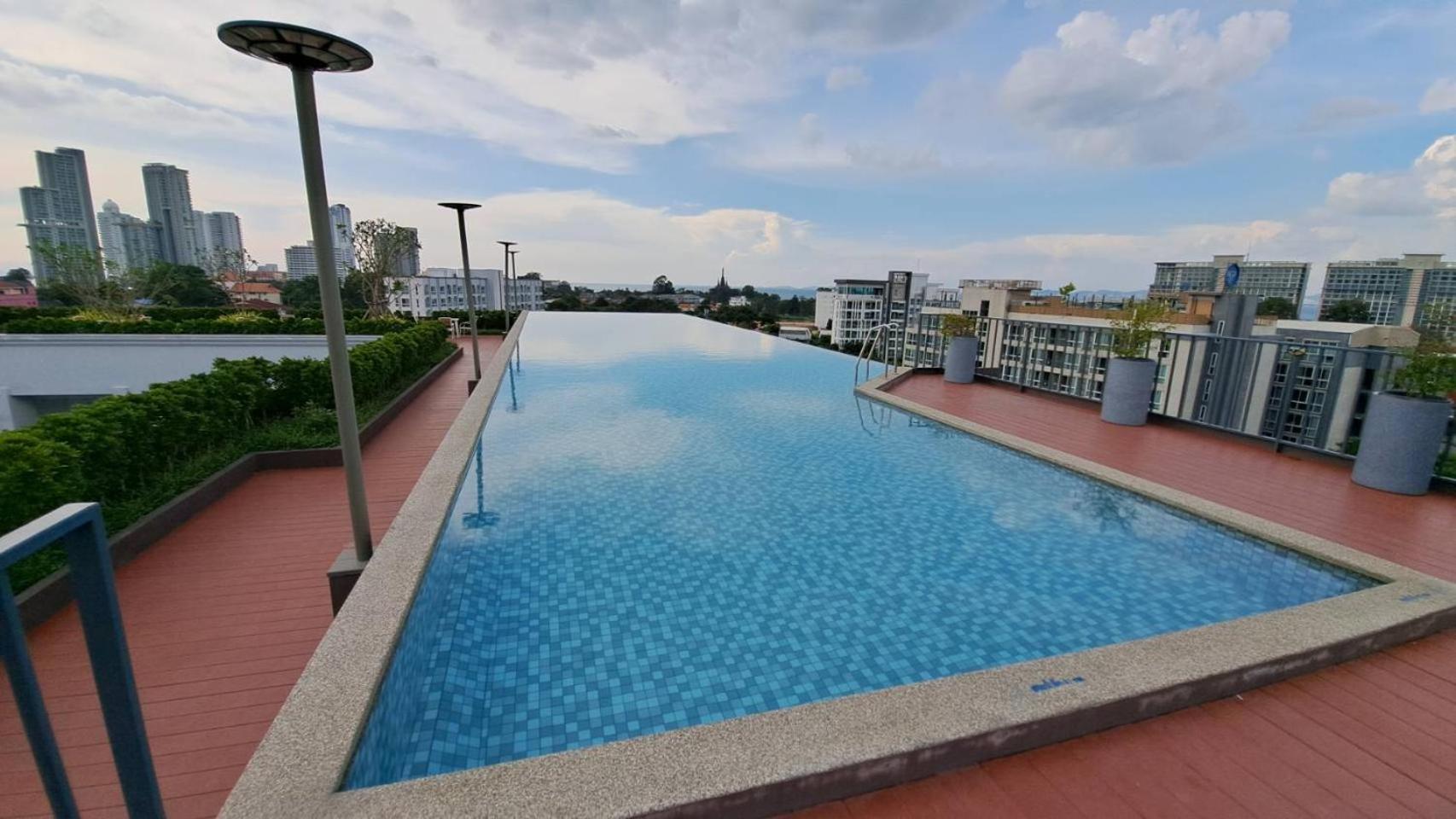 Deco Pattaya Hotel North 芭達亞 外观 照片